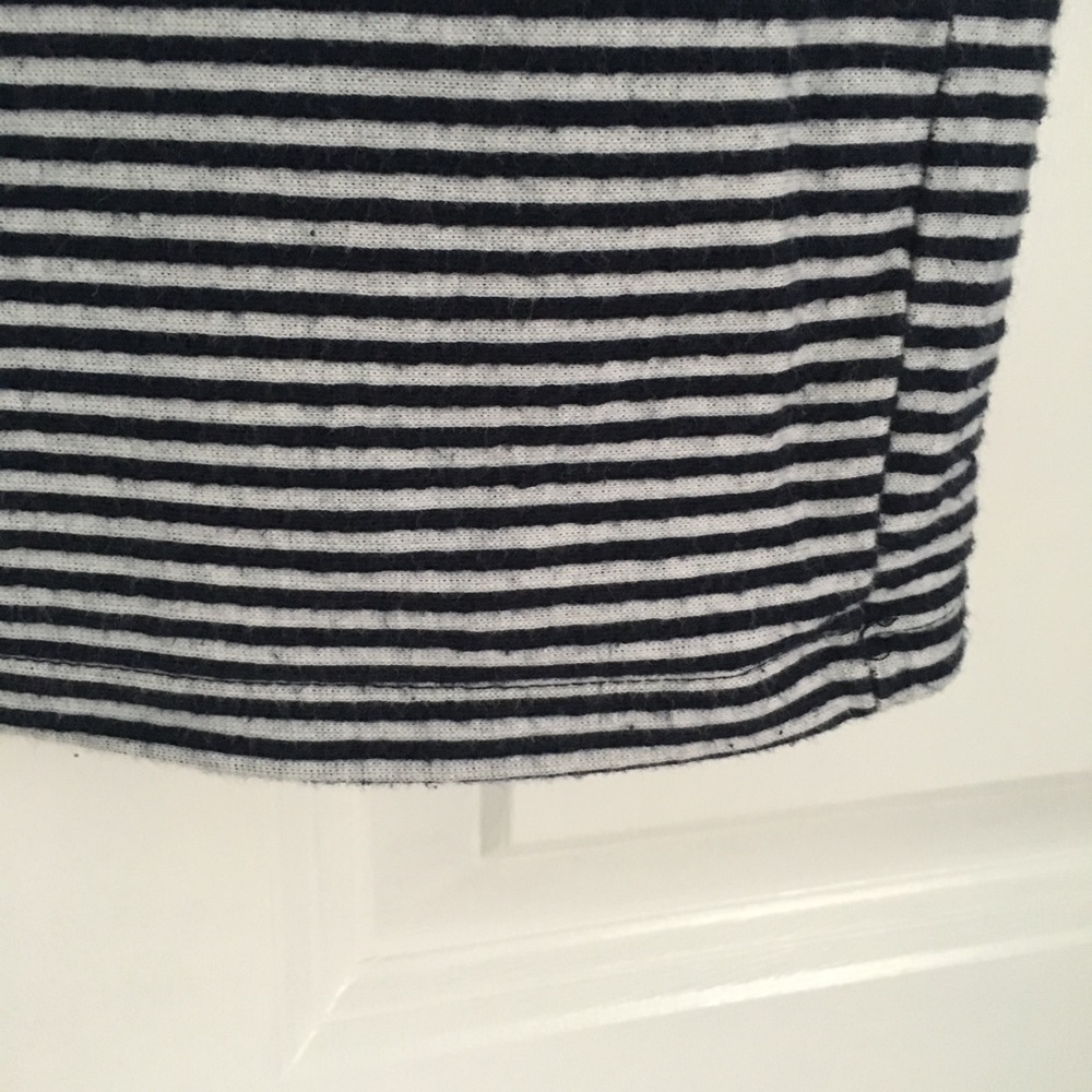 Zara Turtleneck Tunic - Picture 4 of 4